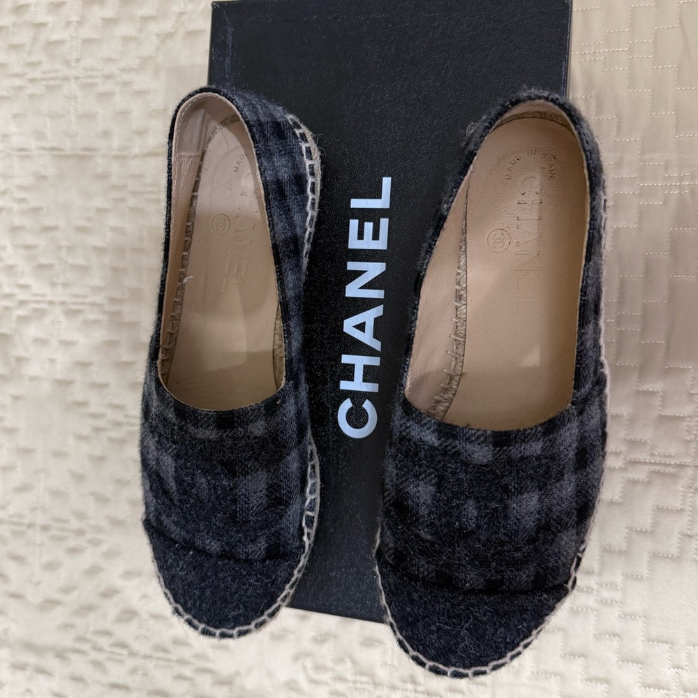 CHANEL Dark Checkered Espadrilles